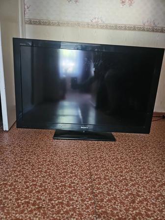 Продам Б/У телевизор