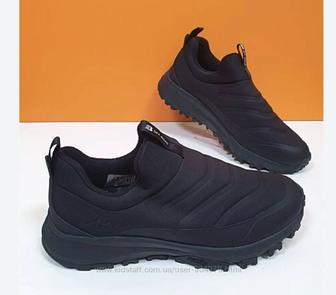 Кроссовки женские 36 р.