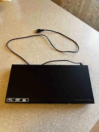DVD-плеер LG DVX497K