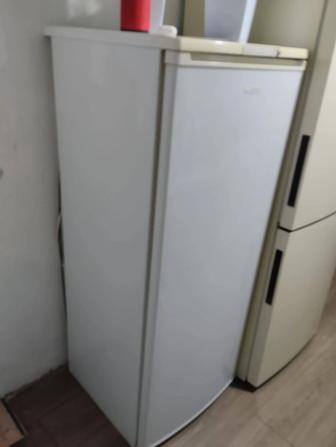 Холодильник бирюса