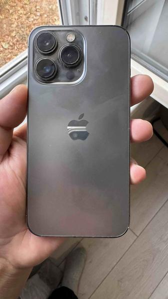 Продам iPhone 13 Pro 256 ГБ в идеальном состоянии ничего не открывалось не