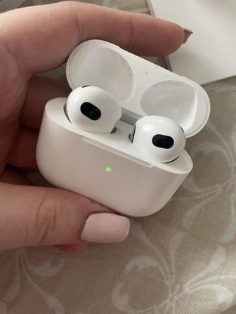 Наушники AirPods аирподс