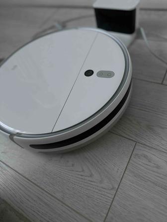 Робот пылесос