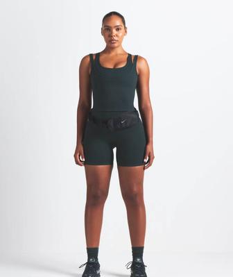 NikeSKIMS double strap top / топ с двойными лямками М