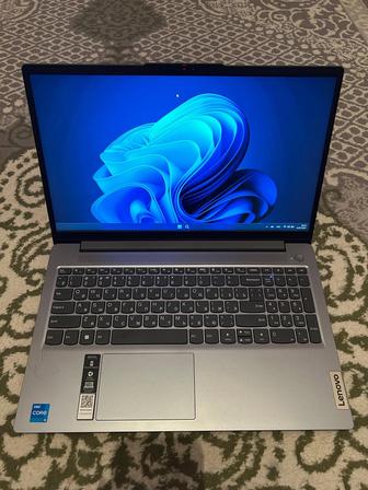 Ноутбук Lenovo IdeaPad Slim 3 15IAH8