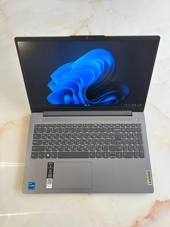 Ноутбук Lenovo IdeaPad Slim 3 15IAH8