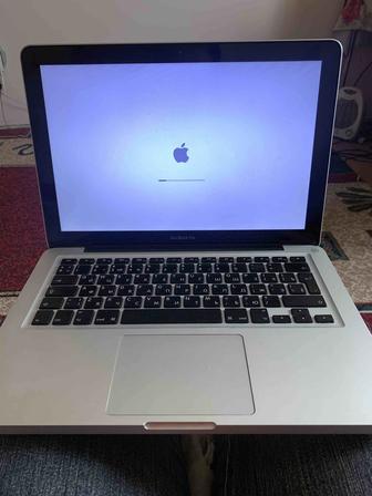 Ноутбук MacBook Pro