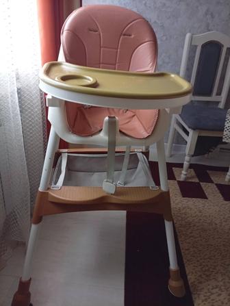 Детский столик