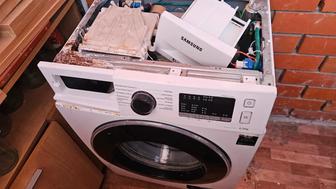 Продается б/у стиральная машина на запчасти