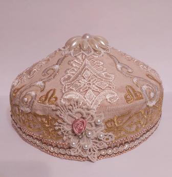 Тюбетейки ручной отделки