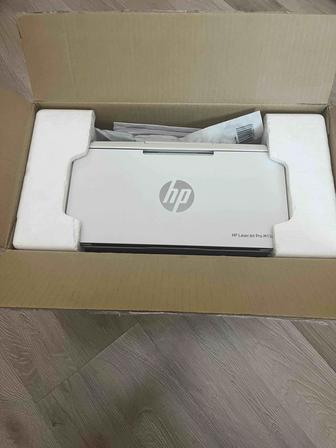 Принтер порошковый, черно- белая печать. hp.