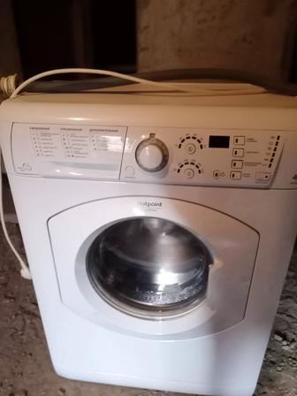 Продаю стиральную машину