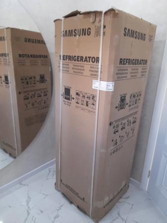 Холодильник Самсунг RB33A32NOWW/WT белый