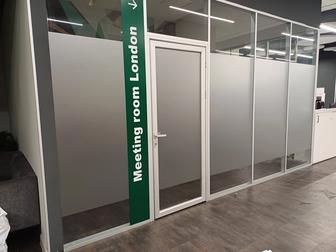 Оклейка матирующей пленкой, тонировка, оракал, баннера