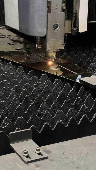 Лазерная резка ЧПУ, Гибка металла 4метра матрица, Гильотина 4метра.