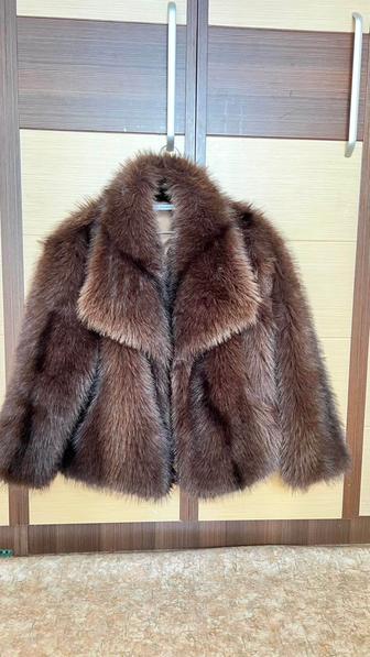 Продам новую шубку (искусственный мех)