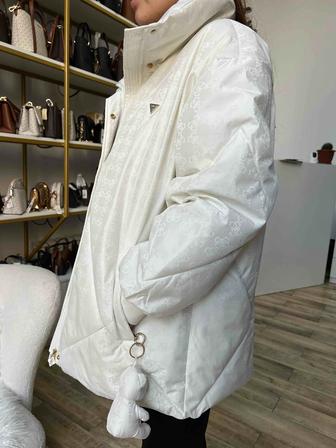 Куртка Guess оригинал