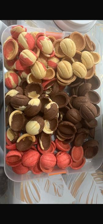 Орешки со сгущенкой, кокос, шоколад