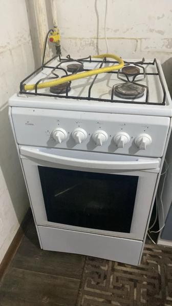 Продам газ плиту