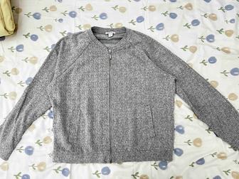 Кофта на замке