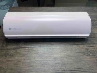 Silhouette Cameo 5 в розовом цвете режущий плоттер