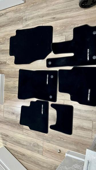 Оригинал Полик, на Mersedes-Benz Gelenvagen(Гелендваген)