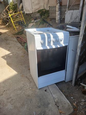 Газовая плита с духовкой