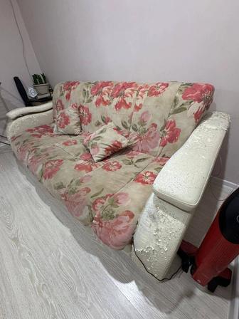 Продам диван раскладной