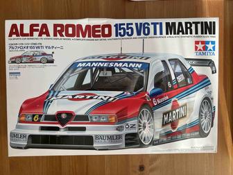 Сборная модель 1:24 автомобиль Alfa Romeo 155 V6 TI (Tamiya 24137)