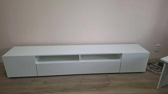 Белая ТВ-тумба напольная