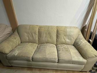 Мягкая мебель- диван, полудиван и кресло