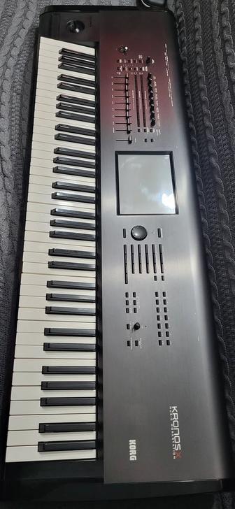 Продается Korg KronosX 73