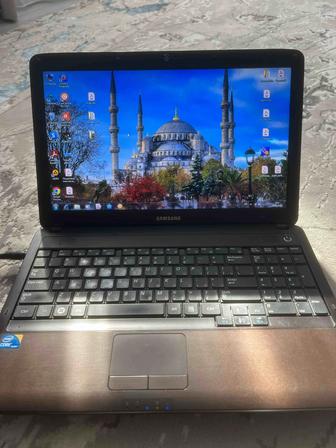 Продаю Ноутбук