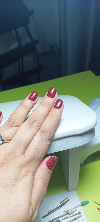 Маникюр и педикюр в Текели