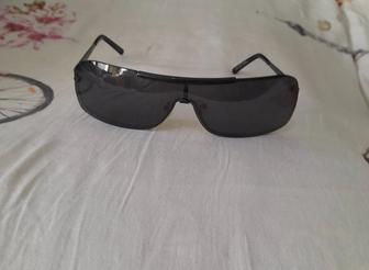 Срочно.Мужские,солнцезащитные,черные очки.Италия