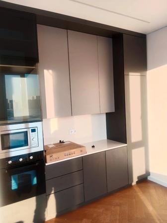 Срочно продам кухонный гарнитур новый