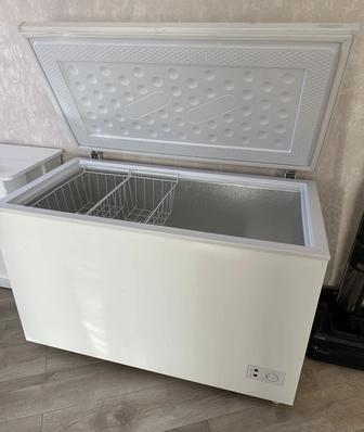 Продам морозильную камеру