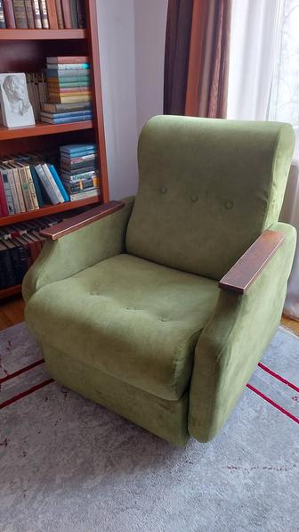 Продам кресло винтажное