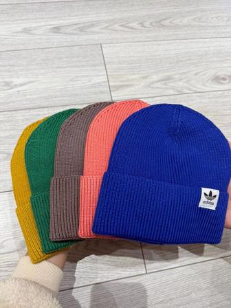 Продам шапки