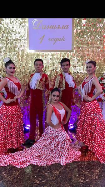 Танцевальные костюмы