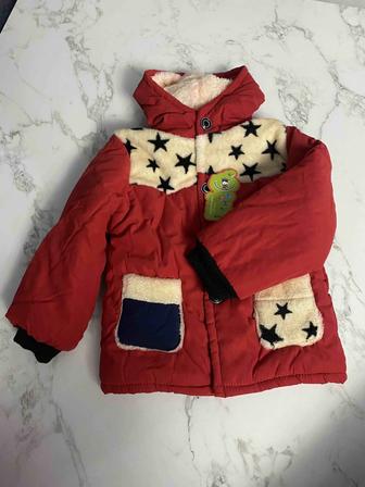 Продам куртку для мальчика на весну