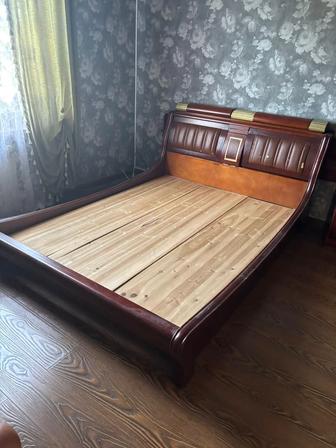 Продам шкаф, кровать, полку