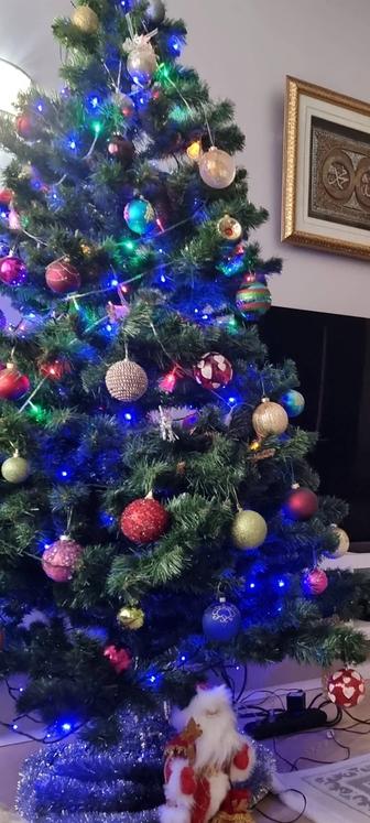 Продам елку искусственную