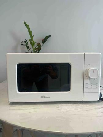 ПРОДАМ СВЧ, стулья, манекены