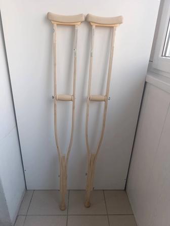 Продам костыли пара