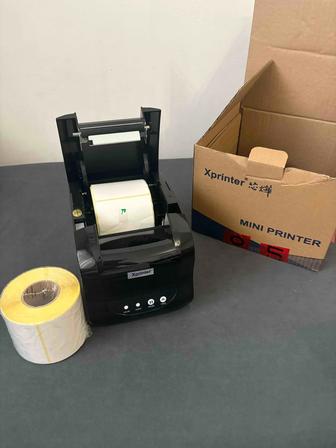 Продам термо принтер с термо наклейками Xprinter XP-365B черный