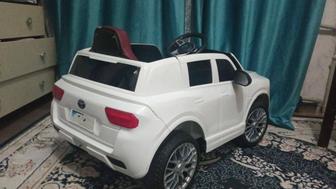 Игрушка машина