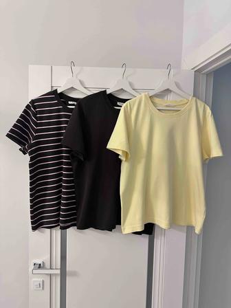 Женские футболки