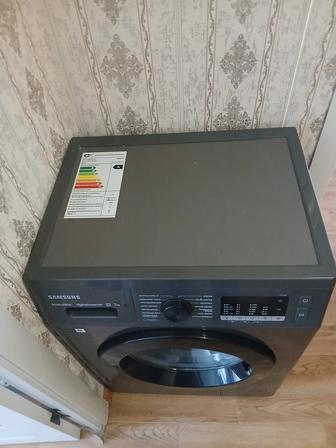 Продам стиральную машинку 7кг