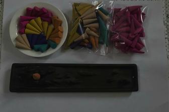 Продается бахурница (капсулы, 100шт) в подарок.